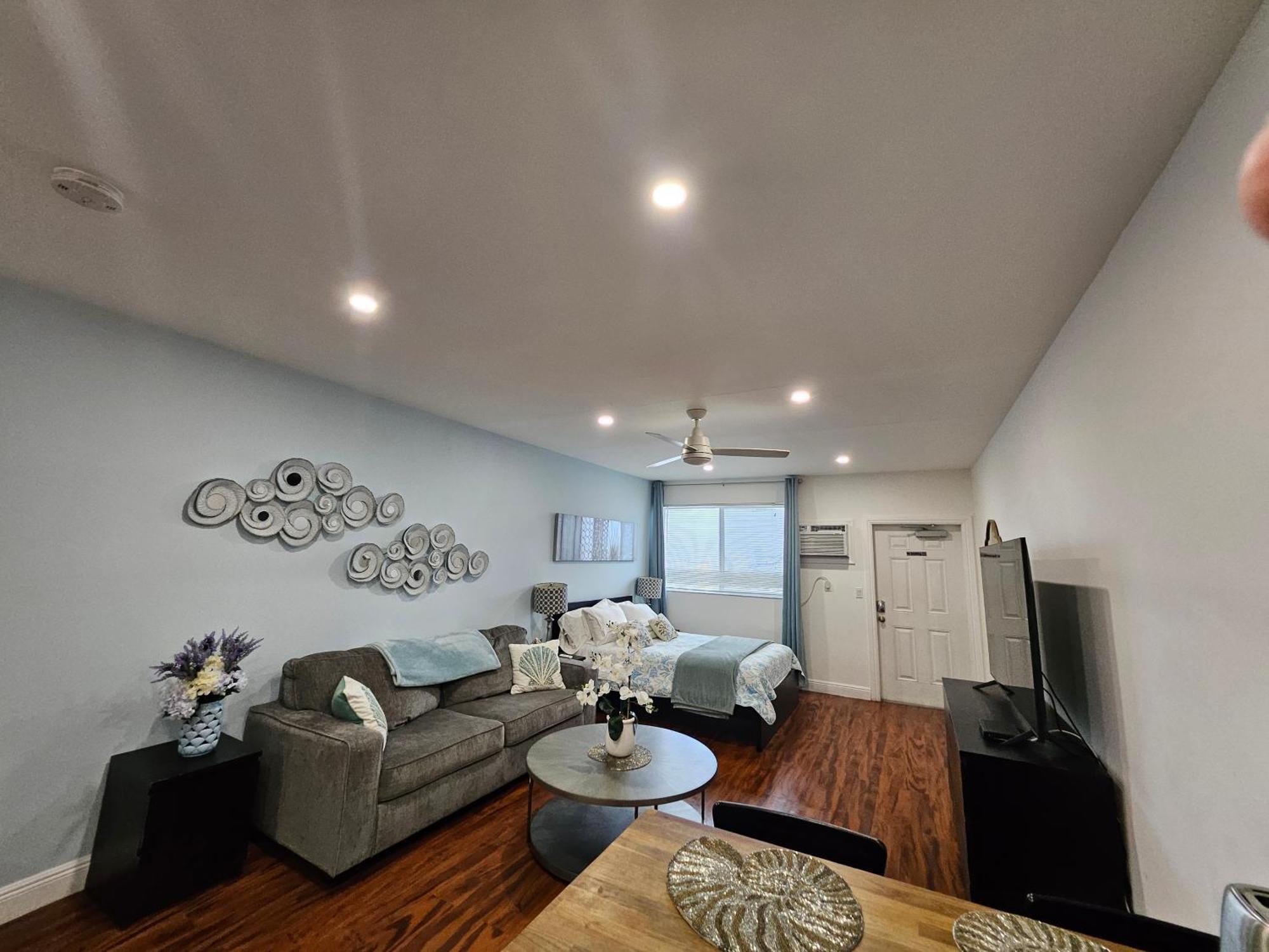 The Pearl Beachside Apartments On Hollywood Beach Bilik gambar